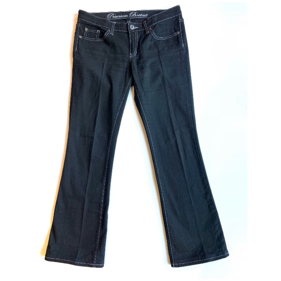 { Gap } Premium Bootcut Jeans Sz 8/29 - Picture 2 of 7